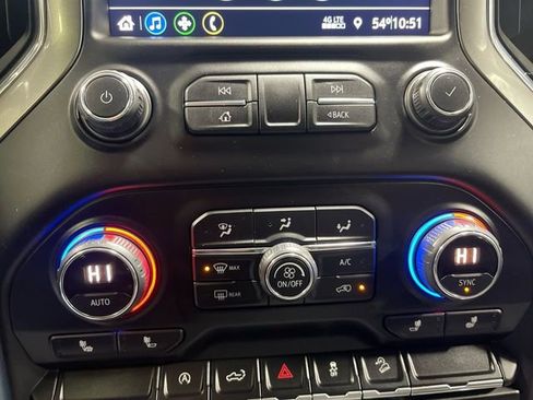 Used 2021 Chevrolet Silverado 1500 RST image 18