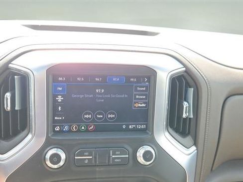 Used 2019 GMC Sierra 1500 SLT w/ SLT Premium Plus Package image 11