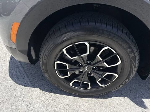 Used 2022 Hyundai Santa Cruz SEL w/ Activity Package FWD image 10