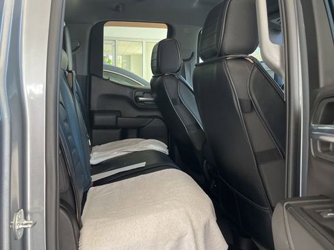 Used 2022 Chevrolet Silverado 1500 Custom image 24