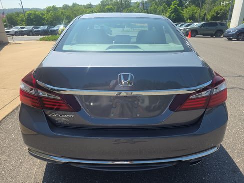 Used 2016 Honda Accord LX image 5