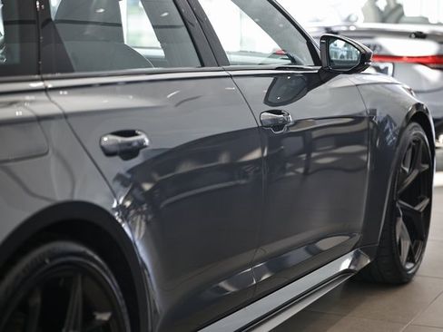 New 2025 Audi RS 6 performance image 8