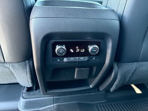 New 2026 GMC Acadia Denali w/ Super Cruise Package FWD image 21