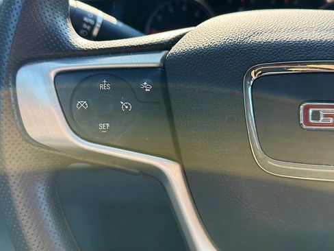 Used 2022 GMC Acadia SLE w/ Driver Convenience Package AWD/4WD image 12