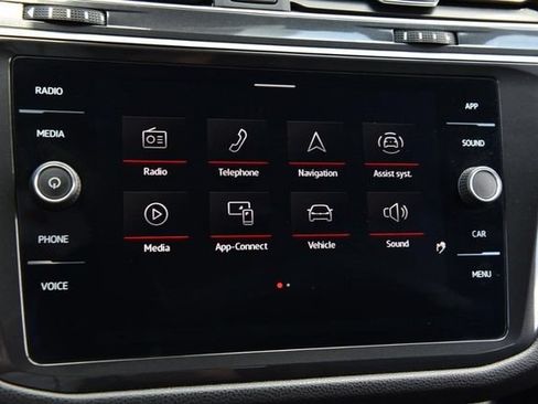 Used 2023 Volkswagen Tiguan SE R-Line FWD image 13