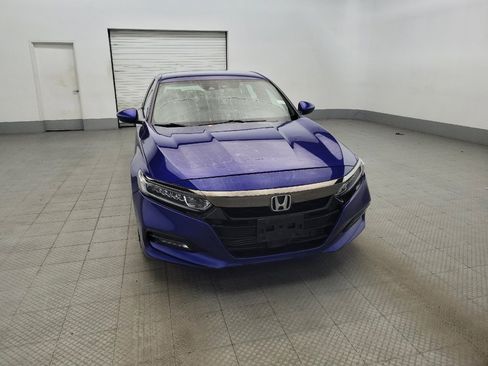 Used 2018 Honda Accord Sport image 14