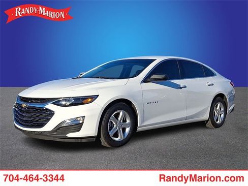 Used 2024 Chevrolet Malibu LS image 1
