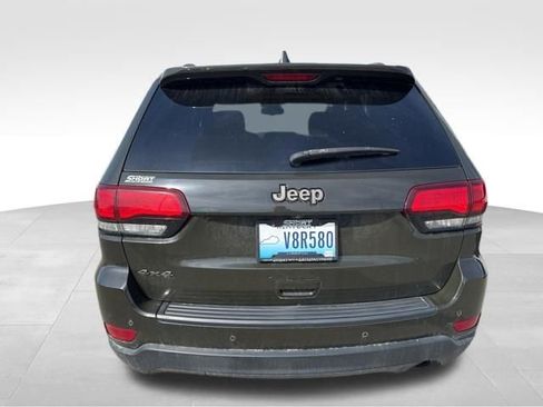 Used 2016 Jeep Grand Cherokee Laredo 75th Anniversary image 5