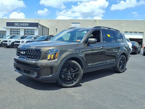 Used 2024 Kia Telluride SX X-Line AWD/4WD image 3