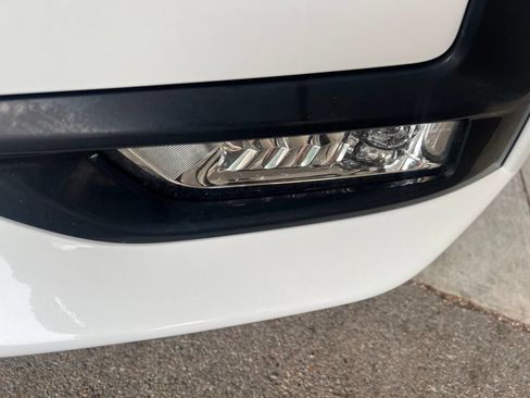 Certified 2023 Nissan Sentra SR FWD image 28