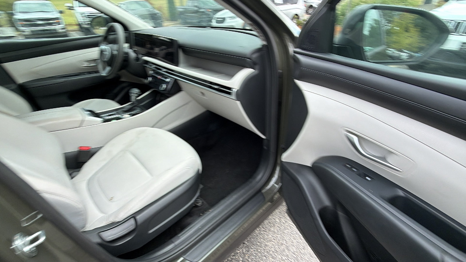 Used 2025 Hyundai Tucson SEL AWD/4WD image 19