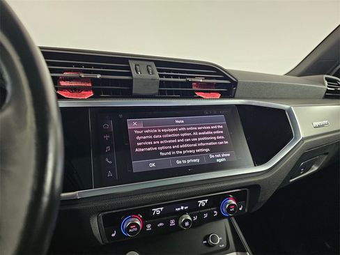 Used 2020 Audi Q3 2.0T Premium Plus w/ Premium Plus Package image 30