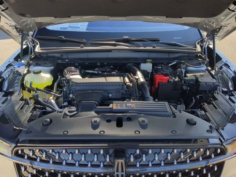 New 2026 Lincoln Nautilus Premier w/ Equipment Group 102A image 25