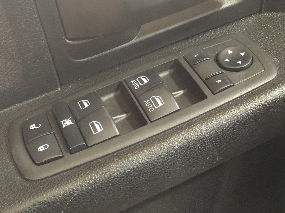 Used 2022 RAM 2500 Tradesman AWD/4WD image 27