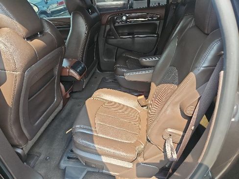 Used 2014 Buick Enclave Leather FWD image 8