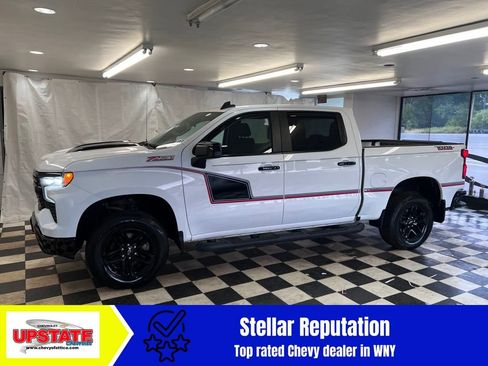 Used 2023 Chevrolet Silverado 1500 LT Trail Boss image 6