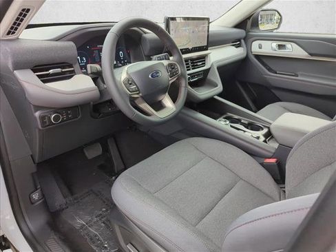 New 2026 Ford Explorer Active image 3