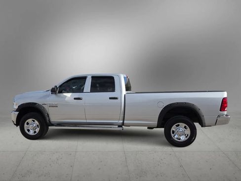 Used 2015 RAM 2500 Tradesman w/ Chrome Appearance Group AWD/4WD image 4