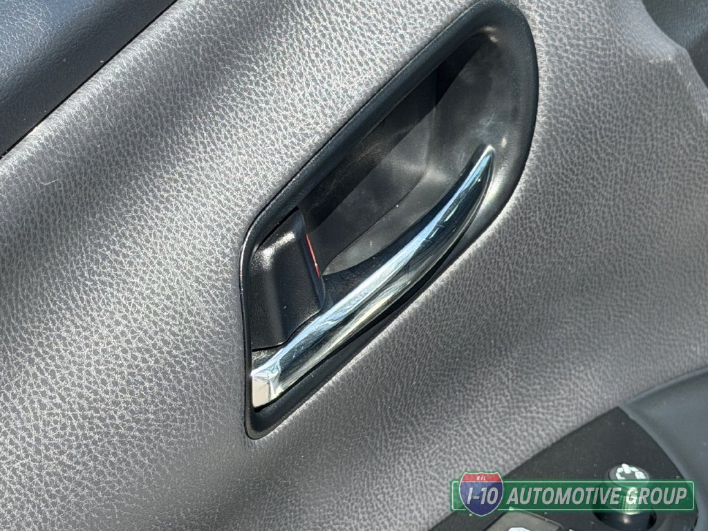 Used 2017 Toyota Prius Prime Advanced FWD image 17