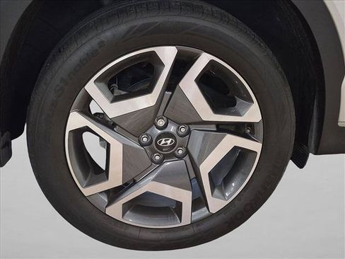 Used 2025 Hyundai Palisade SEL FWD image 7