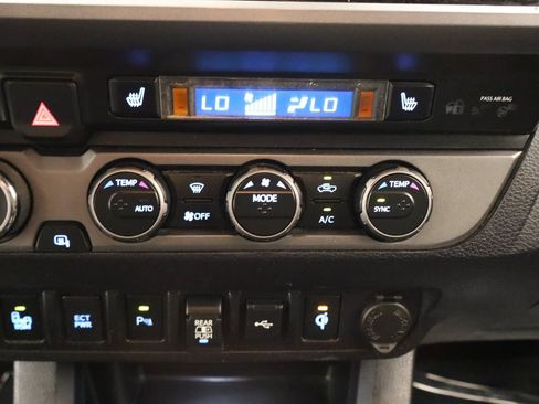 Used 2023 Toyota Tacoma TRD Pro AWD/4WD image 11