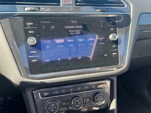 Used 2019 Volkswagen Tiguan SEL Premium AWD/4WD image 11