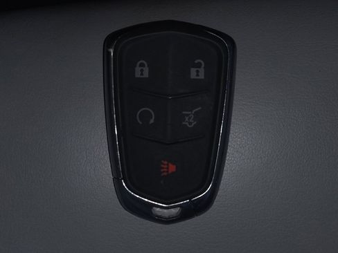 Used 2015 Cadillac SRX Luxury w/ Driver Awareness Package image 32