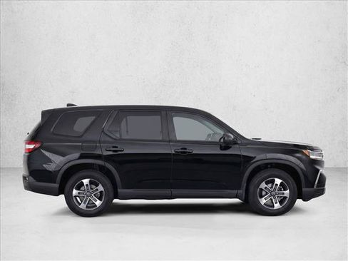 Used 2023 Honda Pilot EX-L image 8