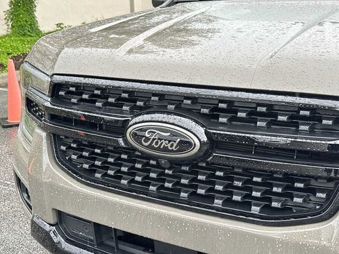 Used 2025 Ford Ranger XLT RWD image 10