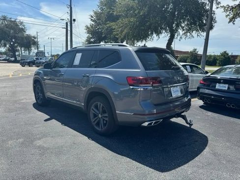 Used 2022 Volkswagen Atlas SEL R-Line AWD/4WD image 3