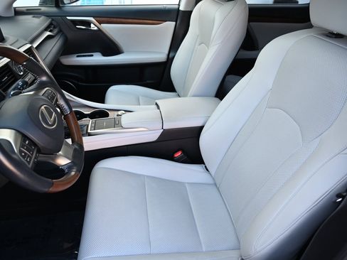 Used 2021 Lexus RX 350L Premium w/ Premium Package image 11