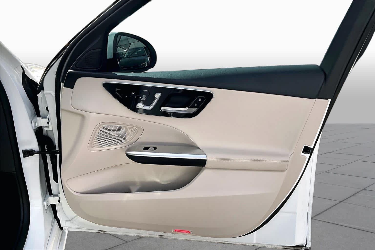 Used 2026 Mercedes-Benz C 300 Sedan image 21