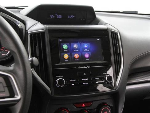 Used 2019 Subaru Impreza 2.0i image 9