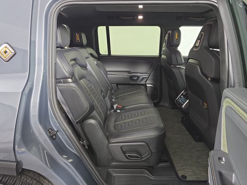 Used 2024 Rivian R1S Adventure Dual AWD/4WD image 23