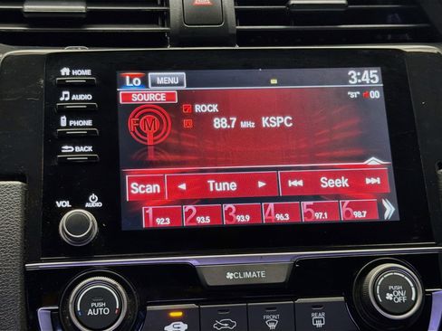 Used 2021 Honda Civic Sport image 9