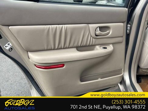 Used 2002 Buick Century Custom w/ Special Edition Pkg FWD image 14