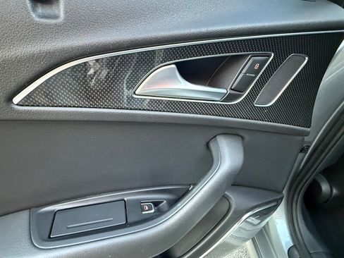 Used 2013 Audi S6 Prestige w/ Innovation Pkg image 30