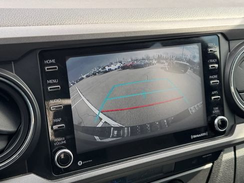 Used 2022 Toyota Tacoma TRD Off-Road w/ Black Out Package (TMS) image 21