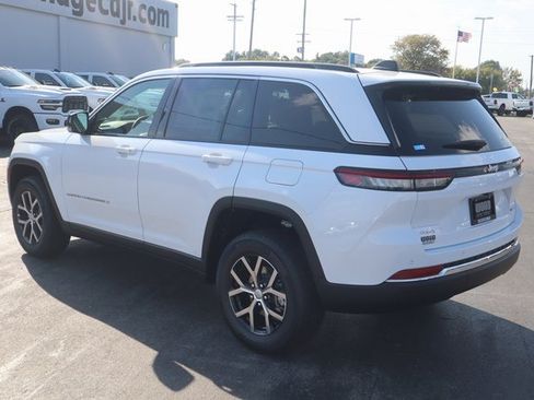 New 2025 Jeep Grand Cherokee Limited image 23