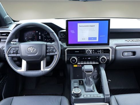 Certified 2025 Toyota Tacoma Limited AWD/4WD image 16
