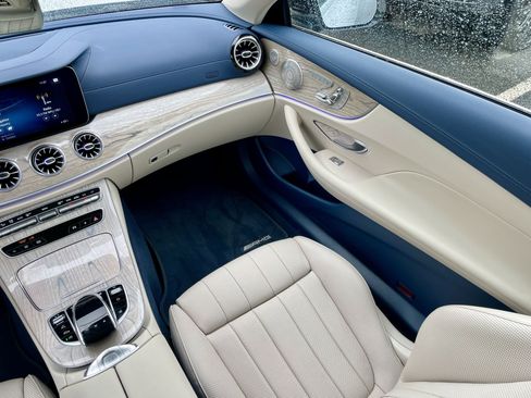 Used 2023 Mercedes-Benz E 450 4MATIC Cabriolet image 17