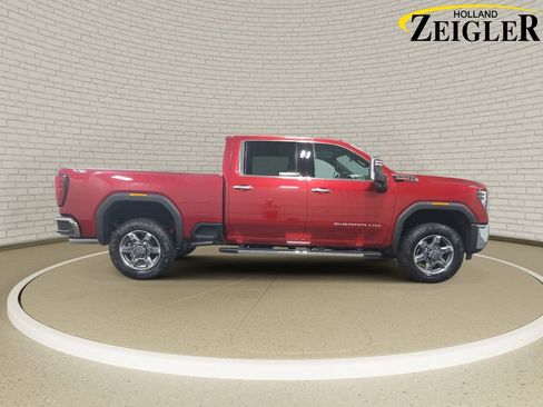 New 2026 GMC Sierra 3500 SLT w/ SLT Premium Package AWD/4WD image 4