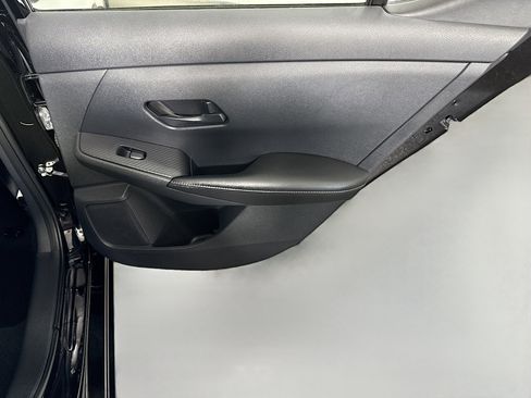 Used 2024 Nissan Sentra SV FWD image 28