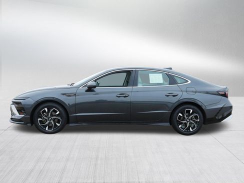 Used 2025 Hyundai Sonata SEL image 4