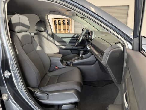 Used 2026 Honda CR-V LX image 32