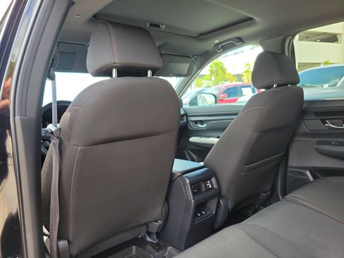 Used 2025 Honda CR-V Sport image 15