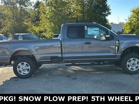 New 2026 Ford F350 XLT image 28