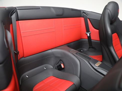 Certified 2017 Ferrari California T RWD image 20