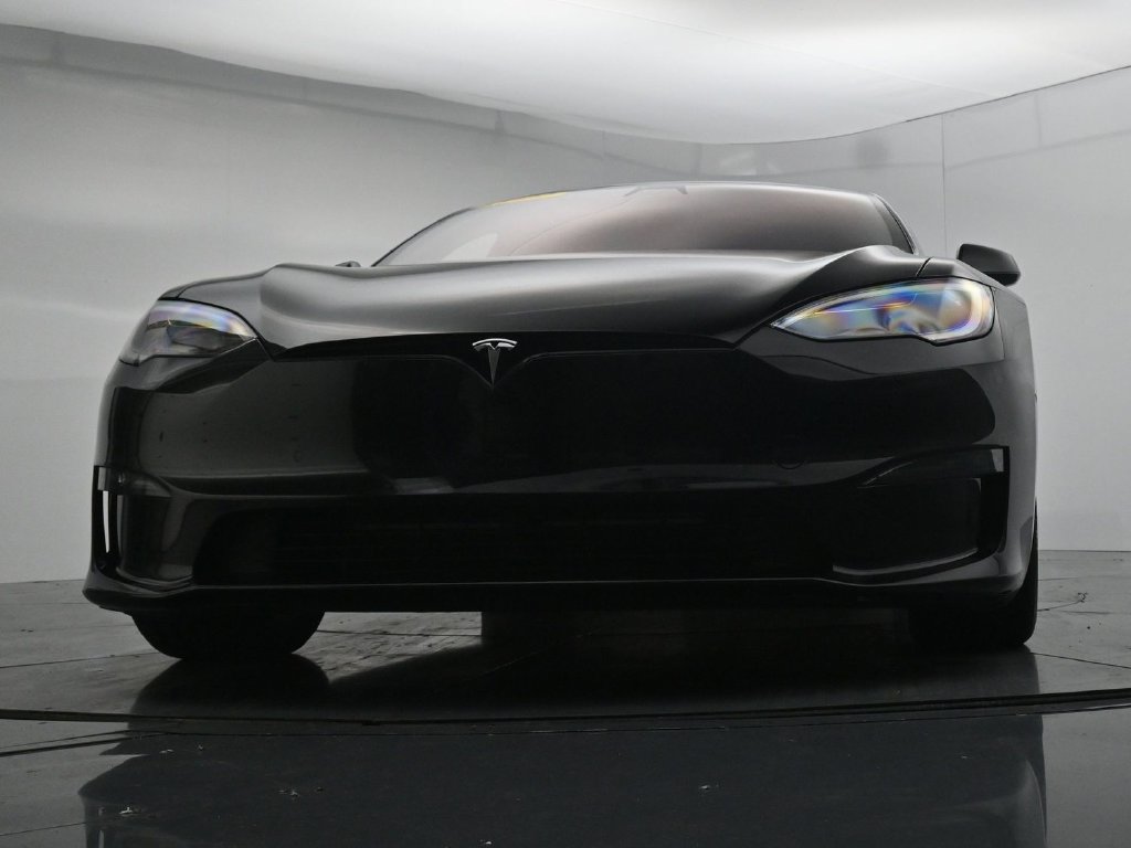 Used 2022 Tesla Model S AWD/4WD image 34