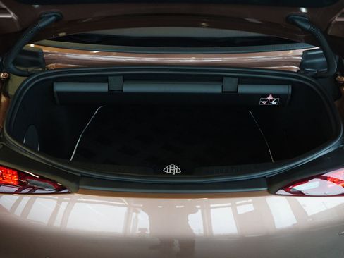 New 2026 Mercedes-Benz Maybach SL 680 image 37